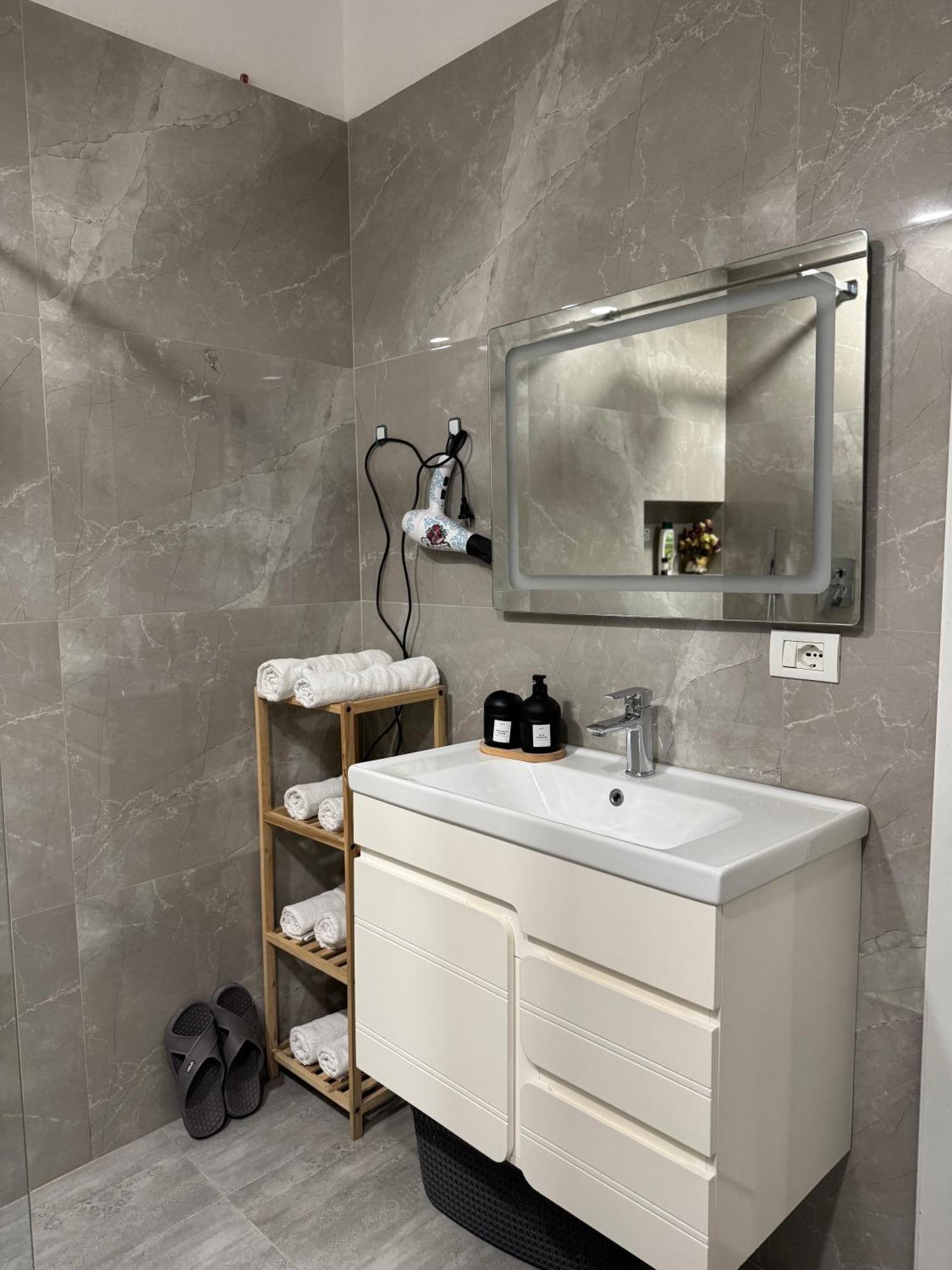 Hanna Apartment 티라나 외부 사진